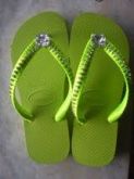 havaianas bordadas